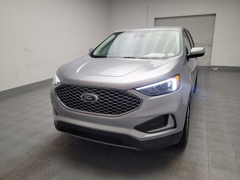 Used 2023 Ford Edge SEL image 15
