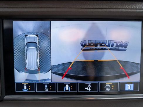 Used 2021 GMC Yukon XL Denali w/ Denali Premium Package image 50