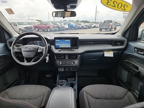 Used 2023 Ford Maverick Tremor w/ Tremor Off-Road Package AWD/4WD image 31