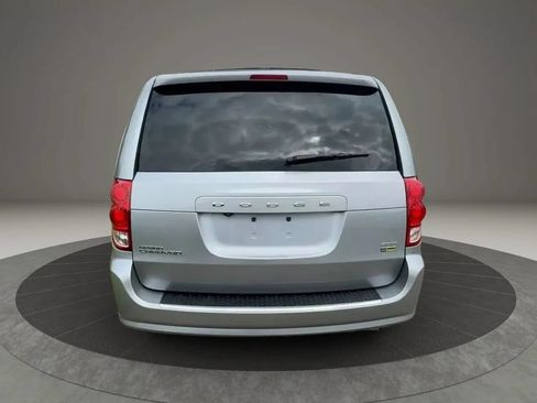 Used 2019 Dodge Grand Caravan GT FWD image 5
