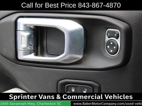 Used 2021 Jeep Gladiator Overland AWD/4WD image 16