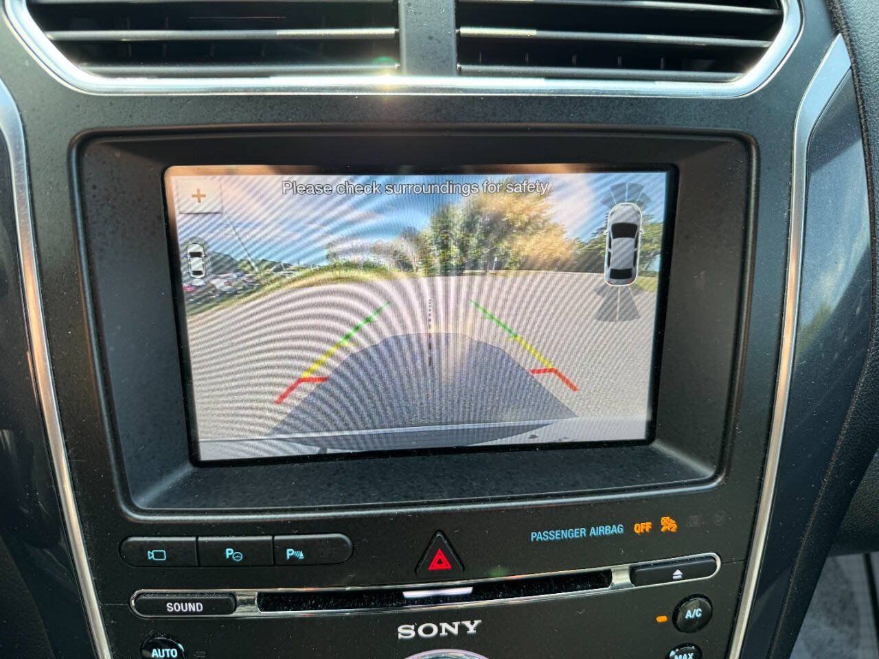 Used 2018 Ford Explorer Limited w/ Equipment Group 301A FWD image 20