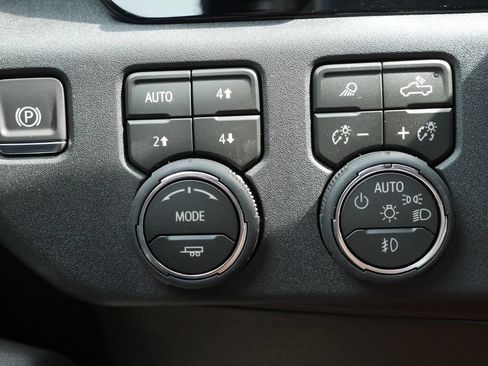 New 2026 Chevrolet Silverado 1500 High Country AWD/4WD image 29