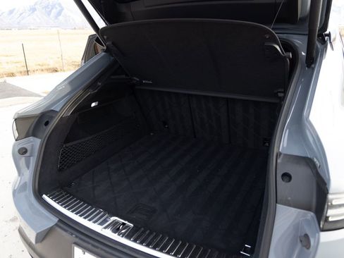 Used 2023 Porsche Cayenne Turbo GT image 31