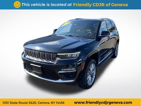 Used 2022 Jeep Grand Cherokee Summit w/ Adv Protech Group IV AWD/4WD image 1