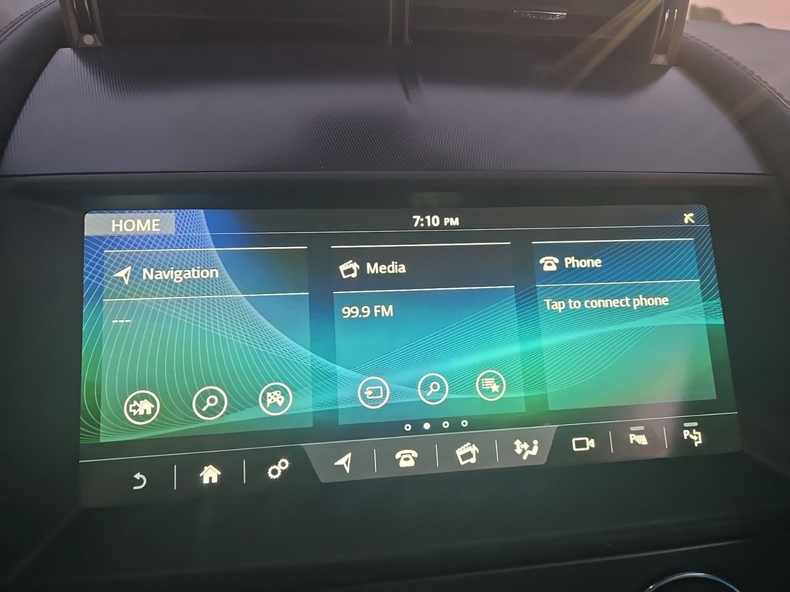 Used 2019 Jaguar F-TYPE R AWD/4WD image 17