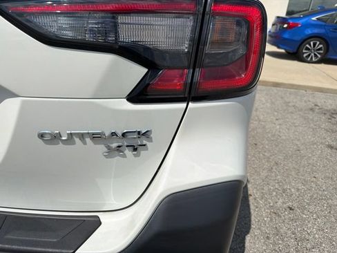Used 2021 Subaru Outback Limited XT AWD/4WD image 6