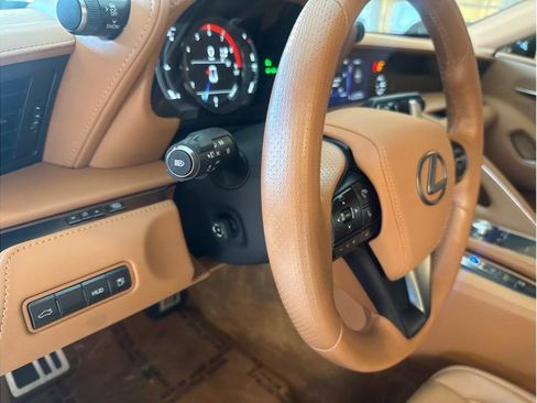 Used 2018 Lexus LC 500 Coupe RWD image 19