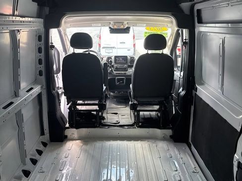 Used 2023 RAM ProMaster 2500 FWD image 15