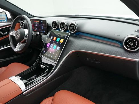 Used 2025 Mercedes-Benz C 300 Sedan image 25