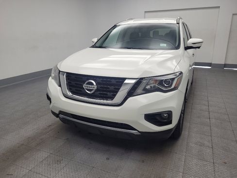 Used 2019 Nissan Pathfinder SL AWD/4WD image 15