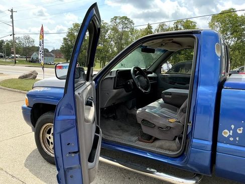 Used 1996 Dodge Ram 1500 Truck 2WD Regular Cab image 9