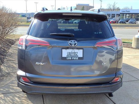 Used 2017 Toyota RAV4 LE image 22