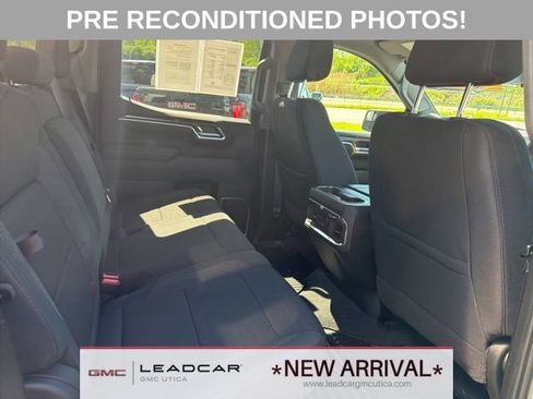 Used 2025 GMC Sierra 1500 Elevation w/ X31 Off-Road Package AWD/4WD image 12