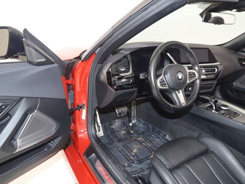 Used 2022 BMW Z4 M40i w/ Premium Package image 66