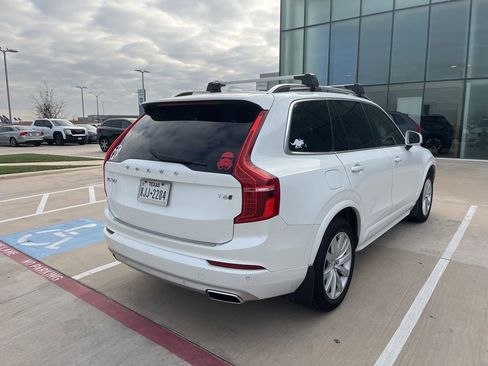 Used 2016 Volvo XC90 T6 Momentum image 3