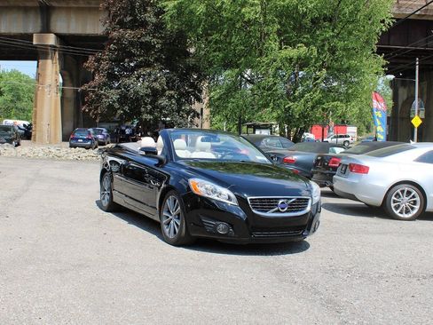 Used 2012 Volvo C70 T5 FWD image 13