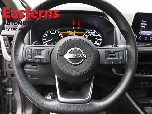 Used 2024 Nissan Rogue SV AWD/4WD image 70