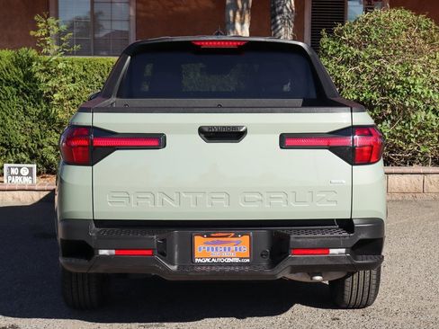 Used 2024 Hyundai Santa Cruz SE image 7