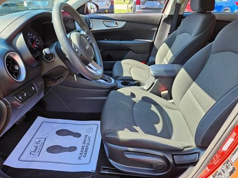 Used 2023 Kia Forte LXS w/ LXS Technology Package FWD image 9