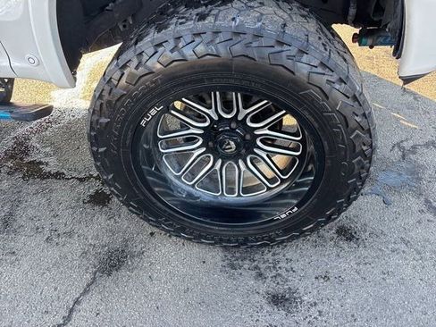 Used 2019 Ford F150 Platinum w/ Equipment Group 701A Luxury image 53