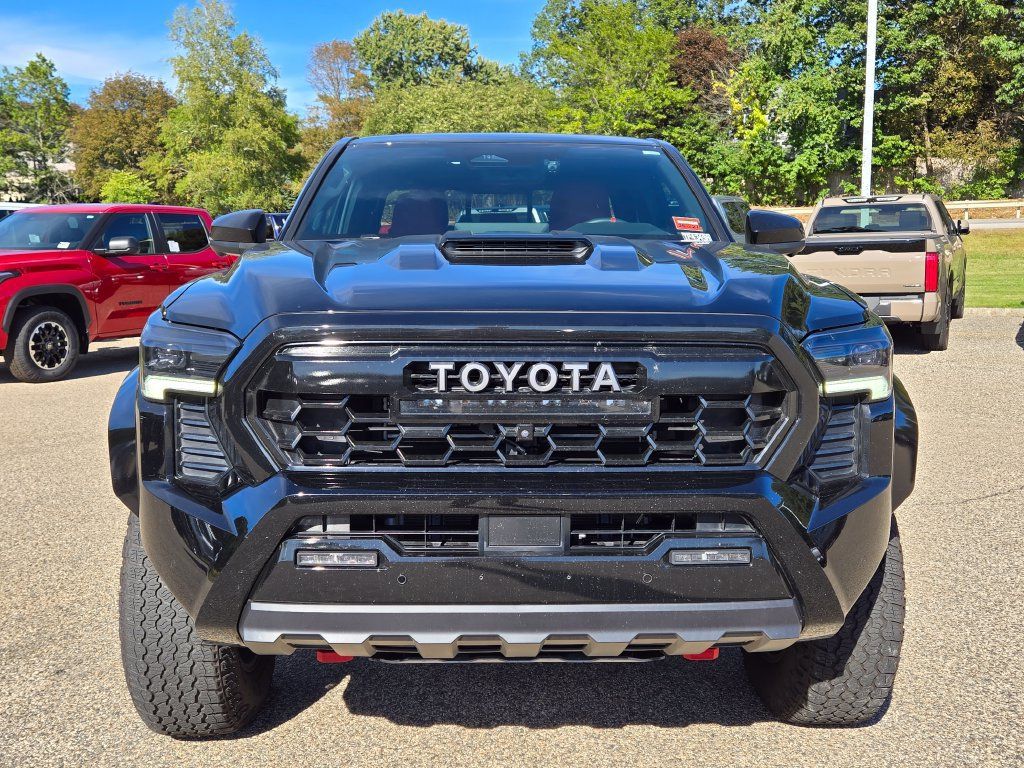 Used 2026 Toyota Tacoma TRD Pro AWD/4WD image 9