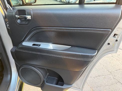 Used 2017 Jeep Compass High Altitude image 15