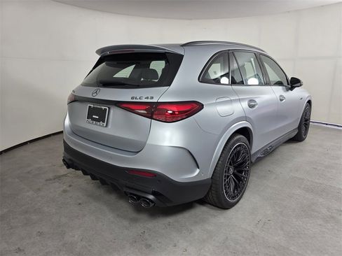New 2026 Mercedes-Benz GLC 43 AMG GLC 43 AMG image 4