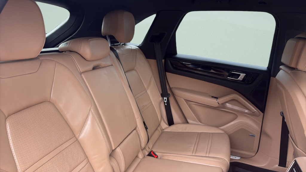 Used 2019 Porsche Cayenne S AWD/4WD image 20