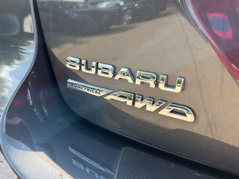 Used 2025 Subaru Crosstrek 2.5i Premium AWD/4WD image 27