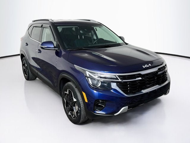 Certified 2024 Kia Seltos EX AWD/4WD image 3