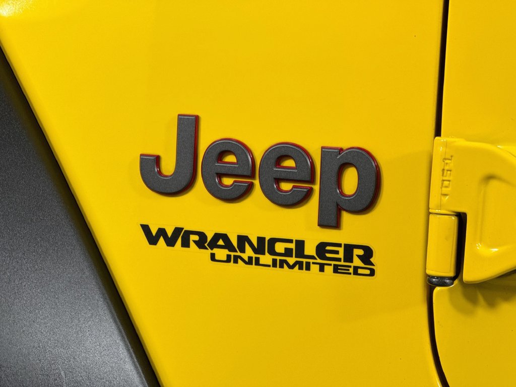 Used 2021 Jeep Wrangler Unlimited Rubicon AWD/4WD image 11