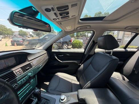 Used 2007 BMW 335xi Sedan AWD/4WD image 16