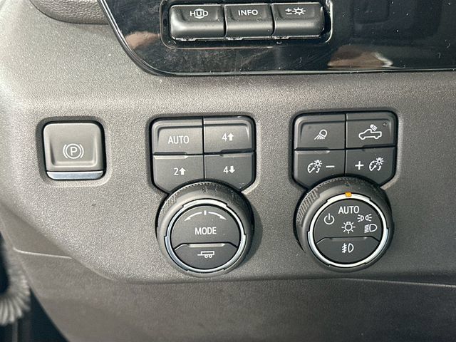 Used 2024 Chevrolet Silverado 1500 ZR2 w/ Technology Package AWD/4WD image 25