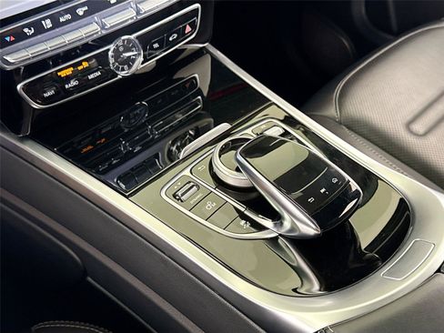 Used 2022 Mercedes-Benz G 550 image 22