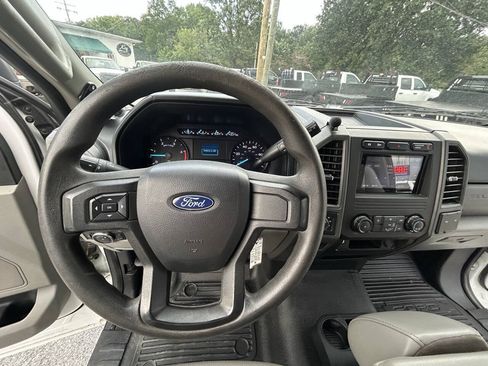 Used 2019 Ford F350 XL AWD/4WD image 17
