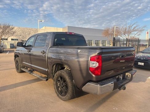 Used 2018 Toyota Tundra SR5 image 7