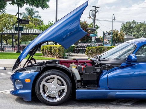 Used 1996 Dodge Viper GTS image 54