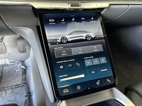 Used 2024 Lucid Air Touring AWD/4WD image 25