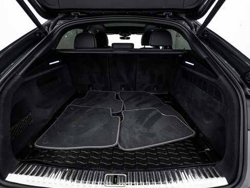 Used 2020 Audi Q8 Premium Plus w/ Premium Plus Package image 20