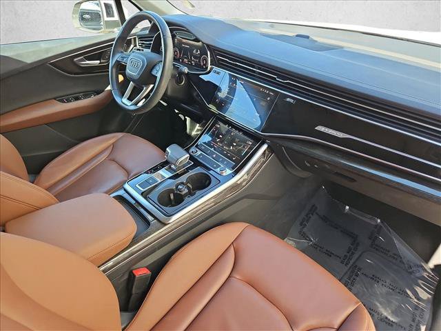 Used 2023 Audi Q7 2.0T Premium AWD/4WD image 28