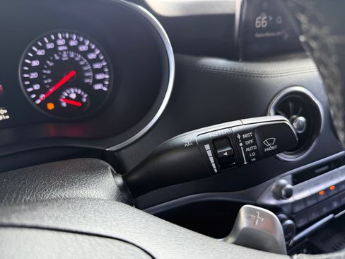 Used 2022 Kia Stinger GT-Line RWD image 21