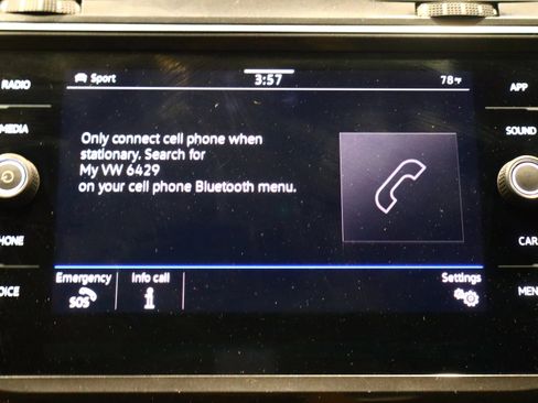 Used 2023 Volkswagen Tiguan SE image 31