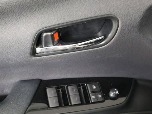 Used 2020 Toyota Prius Prime Limited FWD image 20