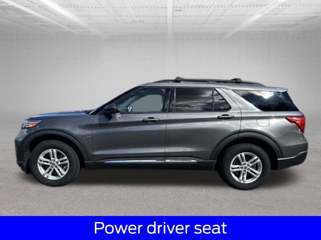 Certified 2023 Ford Explorer XLT w/ Equipment Group 202A AWD/4WD image 7