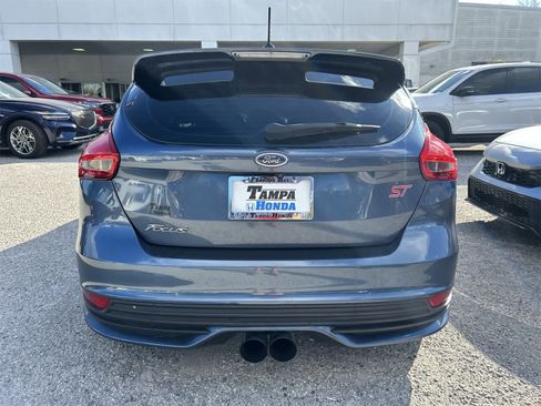 Used 2018 Ford Focus ST image 5