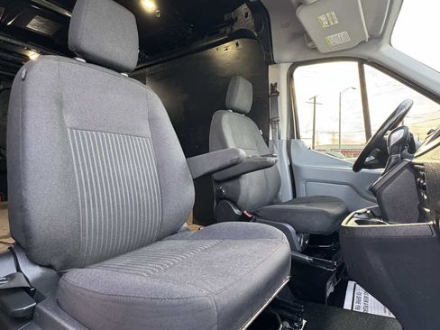 Used 2017 Ford Transit 250 148 Medium Roof w/ Interior Upgrade Package RWD image 27
