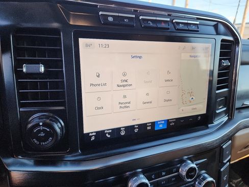 Used 2024 Ford F350 Lariat w/ Lariat Ultimate Package image 16