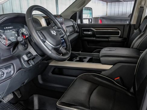 Used 2023 RAM 2500 Laramie AWD/4WD image 14