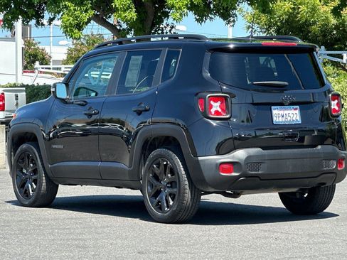 Certified 2023 Jeep Renegade Altitude w/ Convenience Group I AWD/4WD image 6